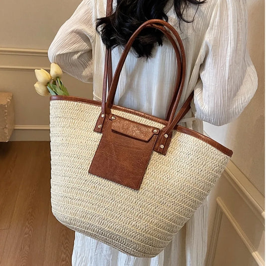 Vintage Style Straw Baskets Bag Raffia Circle Rattan Material Woven Shoulder Bag Handmade Woven Bohemian Design Beach Bag